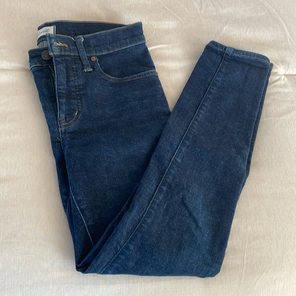 Madewell Denim - Madewell 9" Mid-Rise Skinny Jeans - Size 26